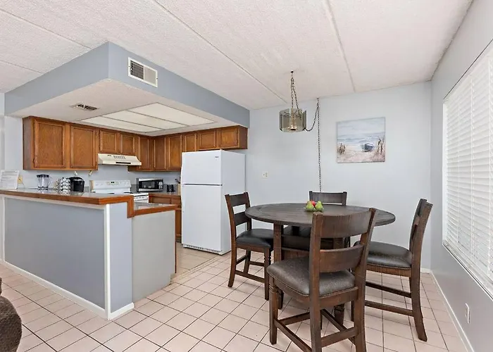 2 Bed 2 Bath 1St Fl Condo By Beach W Washer Dryer