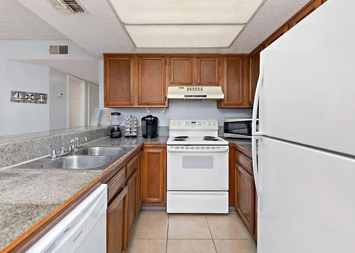 2 Bed 2 Bath 1St Fl Condo By Beach W Washer Dryer