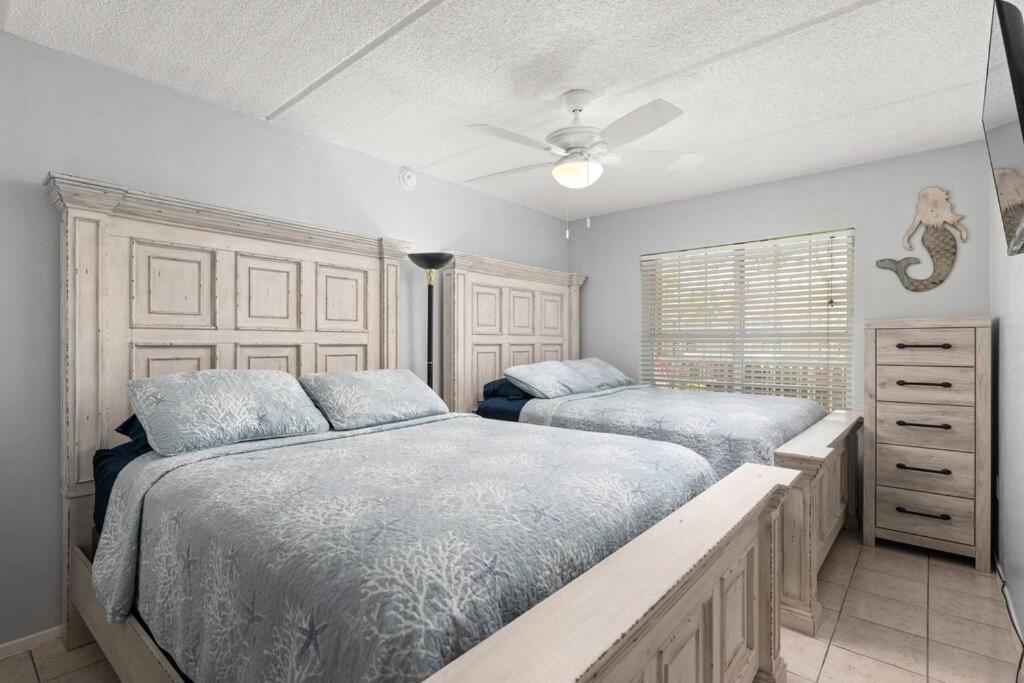 2 Bed 2 Bath 1st Fl By W Washer Dryer Holiday home