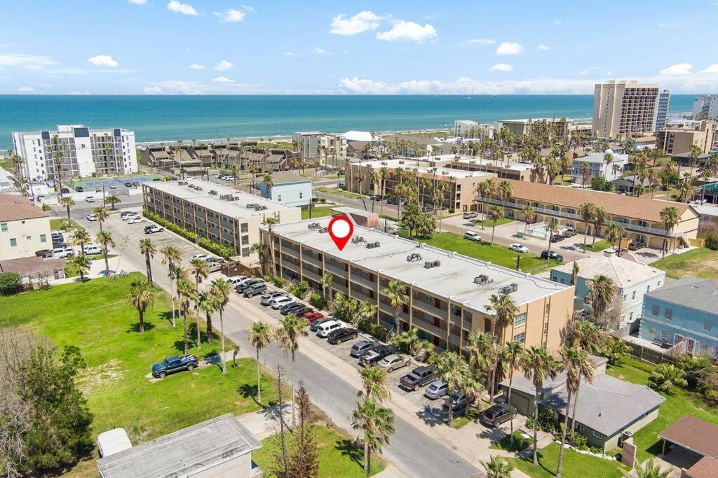 Holiday home 2 Bed 2 Bath 1st Fl By W Washer Dryer