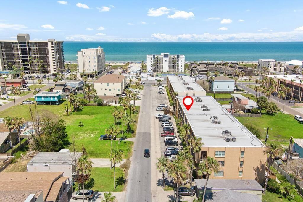 Holiday home 2 Bed 2 Bath 1st Fl By W Washer Dryer